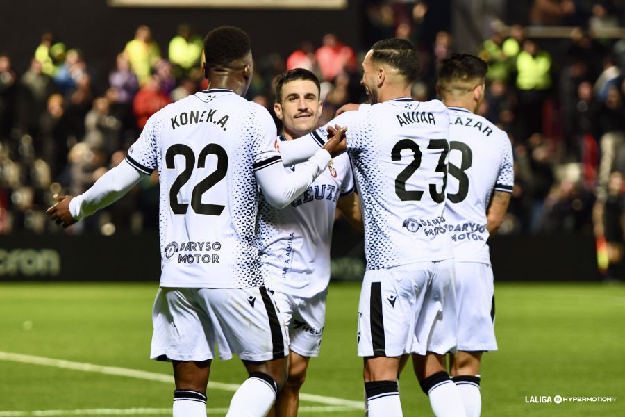 Lee más sobre el artículo Matos y Youness vuelven al ‘once’ del Ceuta